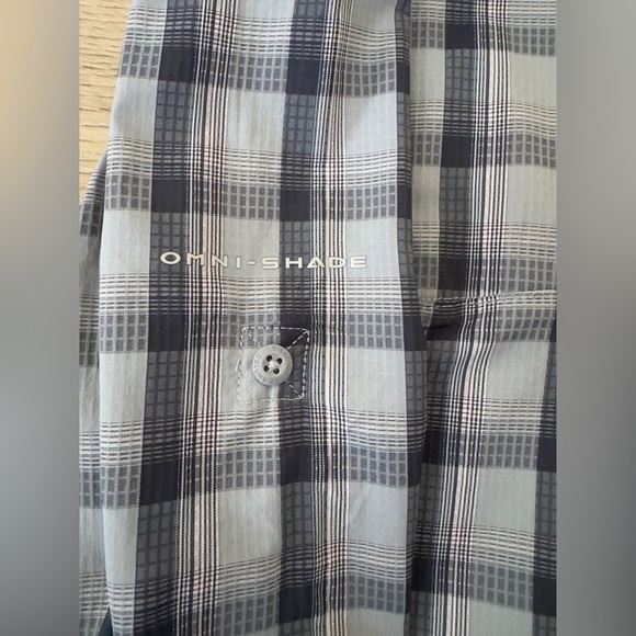 Columbia Black and Gray Checkered Shirt - Picture 8 of 9